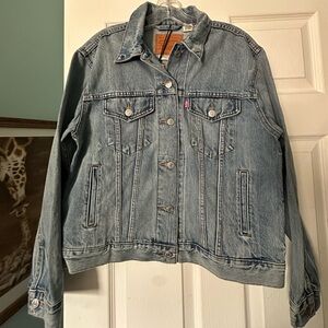 NWT Levi's Blue Jean Jacket Timeless Trucker Design